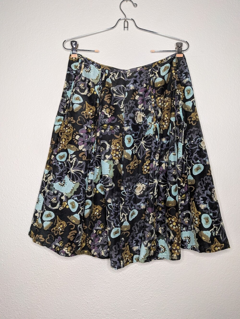 J. Jill Black Floral Silk Blend A-Line Pintuck Office Knee Length Skirt 8 M